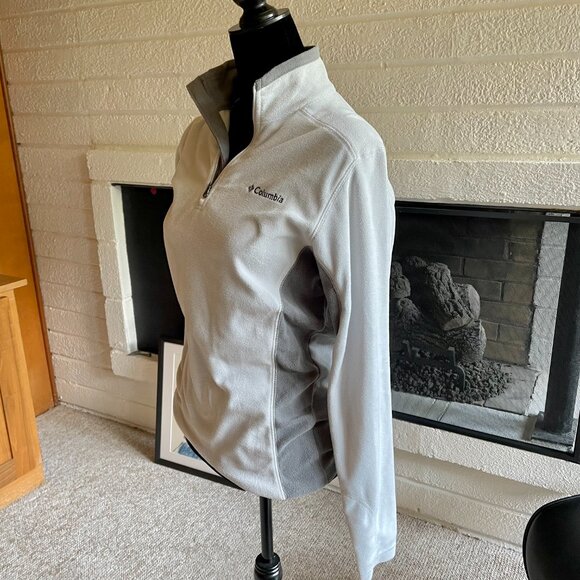 Columbia Tops - NWOT Columbia Half Zip Fleece Pullover XS